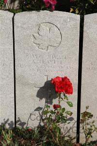 Bethune Town Cemetery - Leavitt, Arthur Nesling